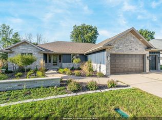 1549 Belle Plane Cir, Green Bay, WI 54313