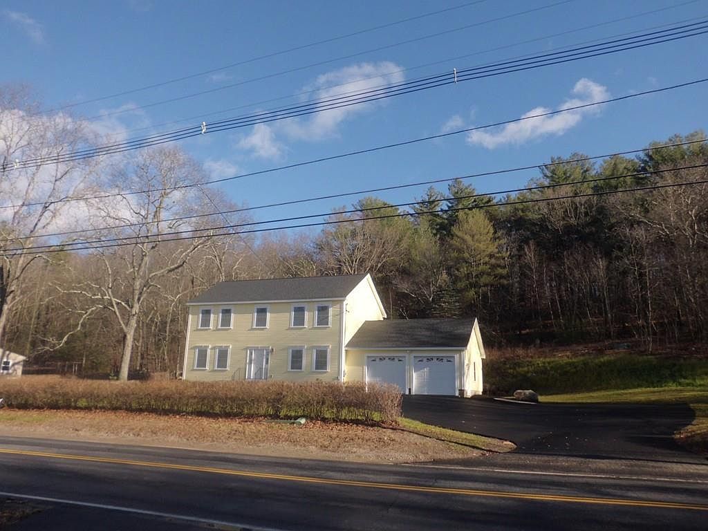 1268 Quaker St, Northbridge, MA 01534 Zillow