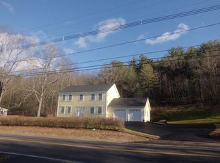 1268 Quaker St, Northbridge, MA 01534