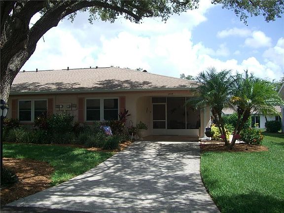 2nd image of 1205 Haddington Cir #82