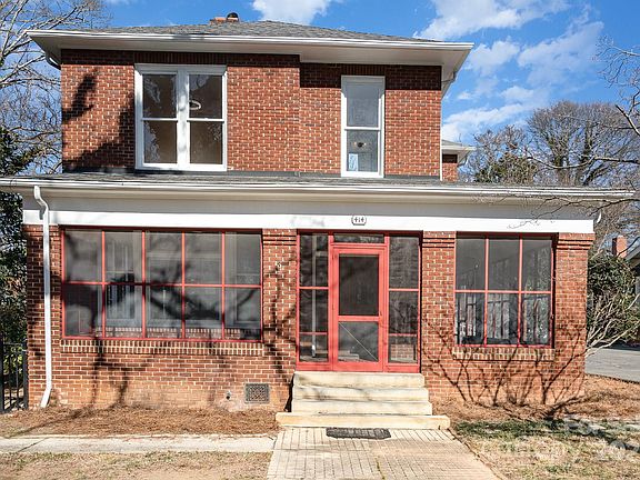 2nd image of 414 W Harvie Ave