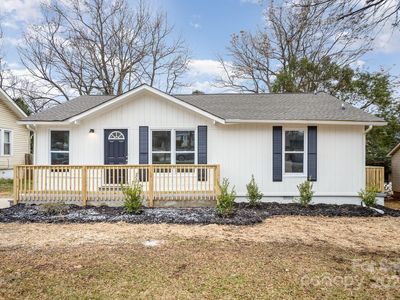 433 Greenwood Dr, Charlotte, NC, 28217