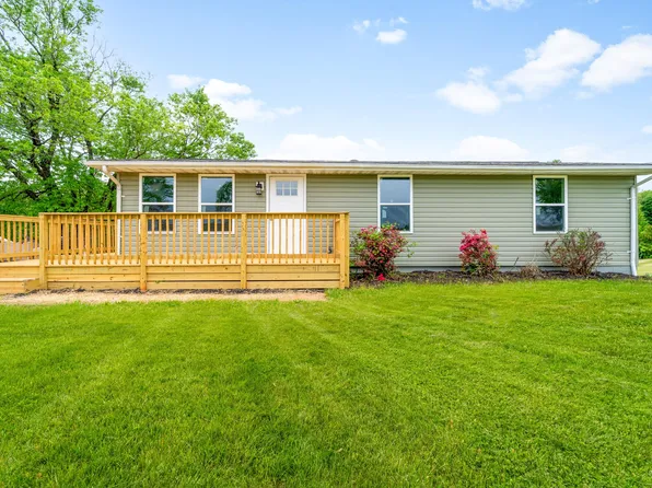 1881 Rock Lily Rd, Wirtz, VA 24184