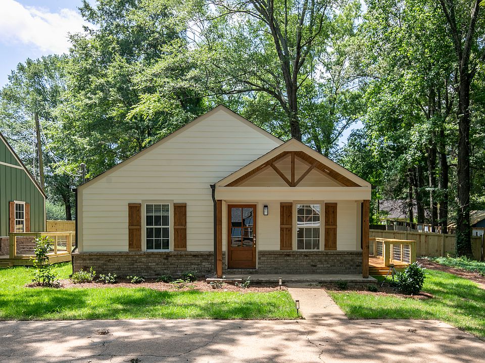 1st image of 133B Heights Dr