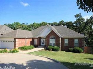 25 Norfork Dr, Maumelle, AR 72113