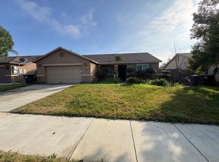 2541 W Porter Ave, Visalia, CA 93291