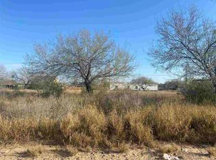 1416 Col Antonio Zapata Ave, Zapata, TX 78076