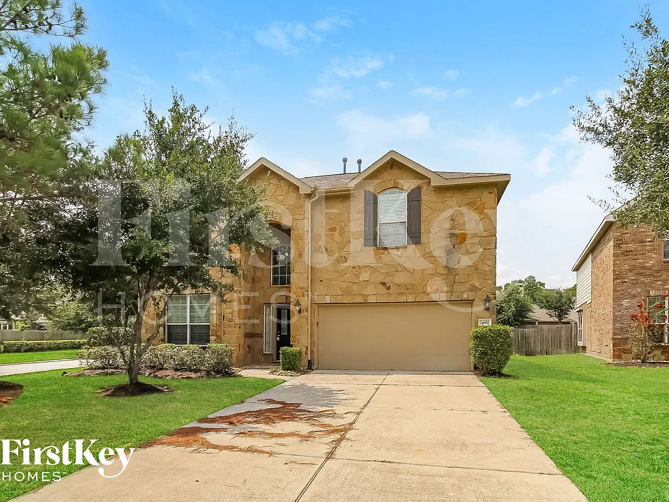 24462 Sundance Spring Dr