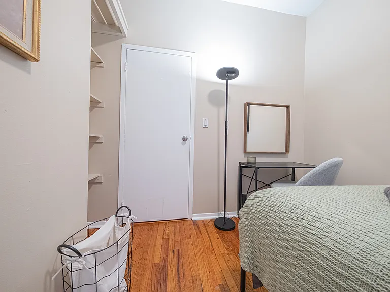 180 Claremont Ave #65 — Photo 30