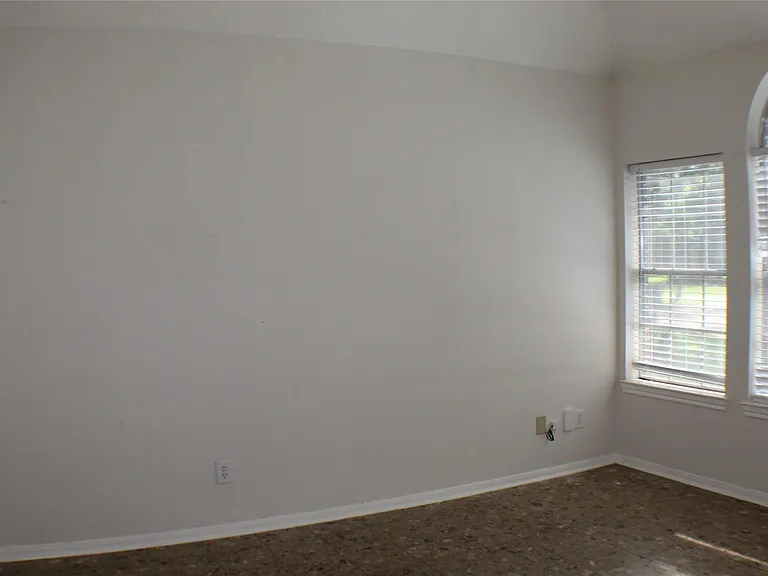 119 Lissa Ln — Photo 6
