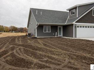 649 Luiken St #1, Lake Crystal, MN 56055