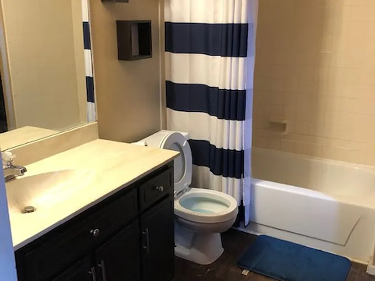 8026 Vita Ct — Photo 9