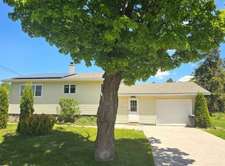 1070 Ahmeek St, Mohawk, MI 49950