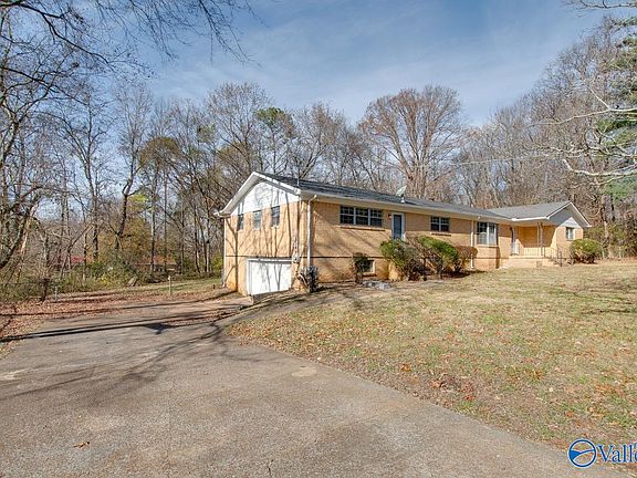 3rd image of 1818 Bethany Ln NW