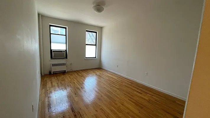 Rented by Oxford Property Group | media 16