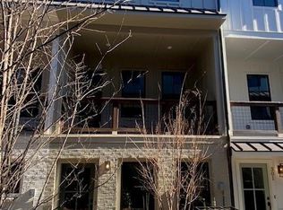 305 Dilbeck Cir #30, Atlanta, GA 30342