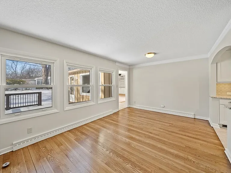 7708 Reeds Rd — Photo 5