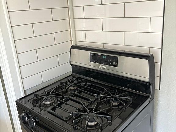Gas range