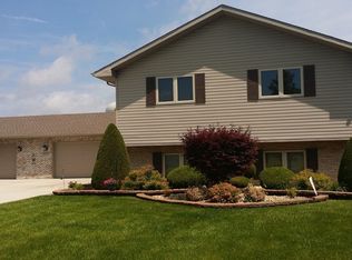 14018 W 90th Ave, Saint John, IN 46373