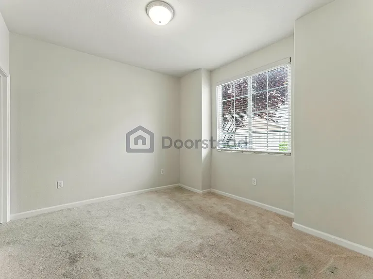 801 Jetty Dr — Photo 13