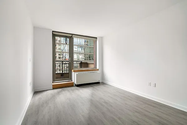 Rented by Compass | media 10