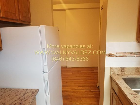 5th image of 1353 Sheridan Ave APT 4E