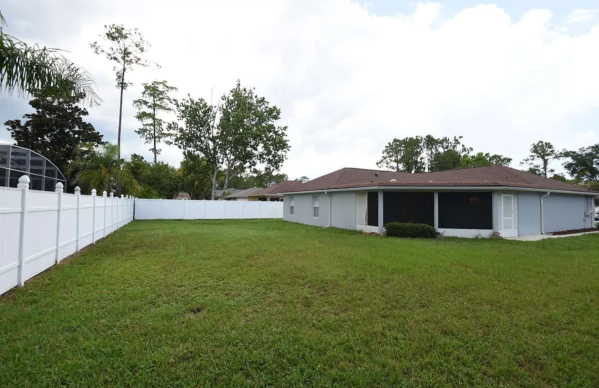 14 Ryley Ln — Photo 2