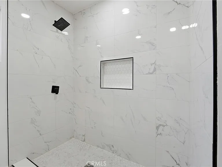 13173 McKinley Ave #FRONT HOUSE — Photo 26