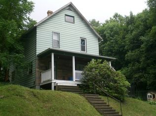 37 W 4th St, Oil City, PA