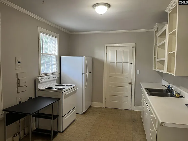 710 S Bonham Rd — Photo 6