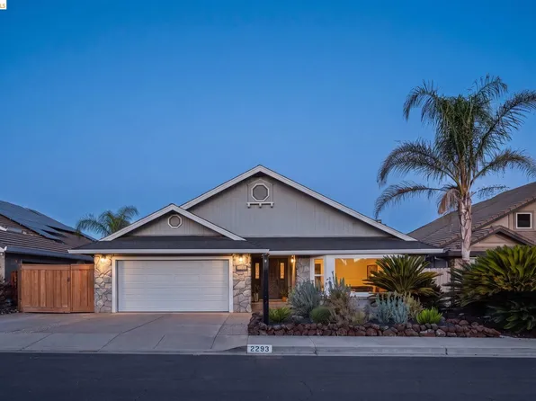 2293 Reef Ct, Discovery Bay, CA 94505