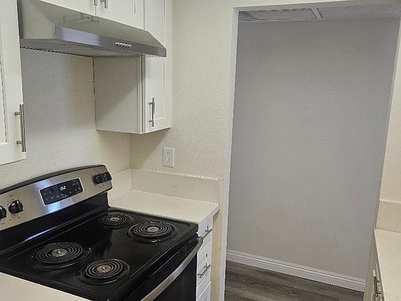 3rd image of 20 N East St #1