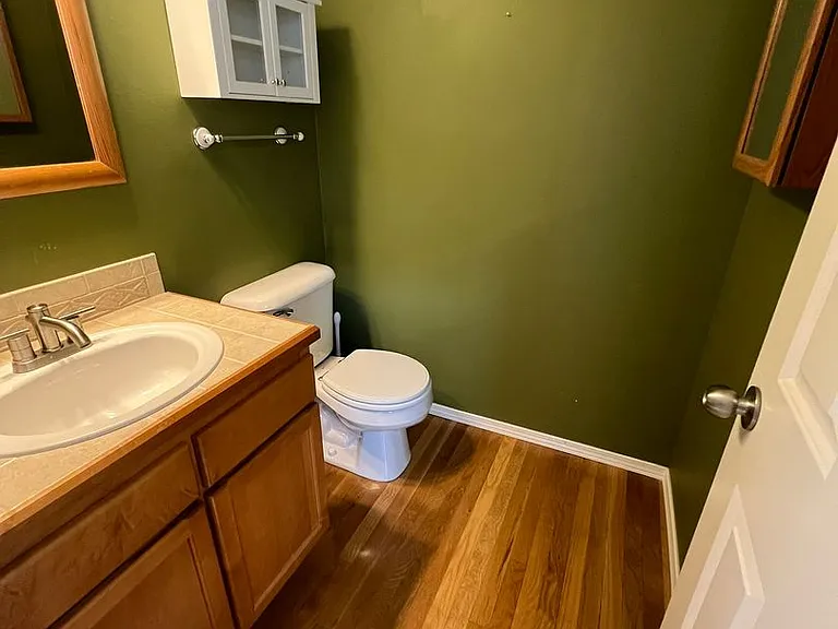 2645 B NW #57 — Photo 15