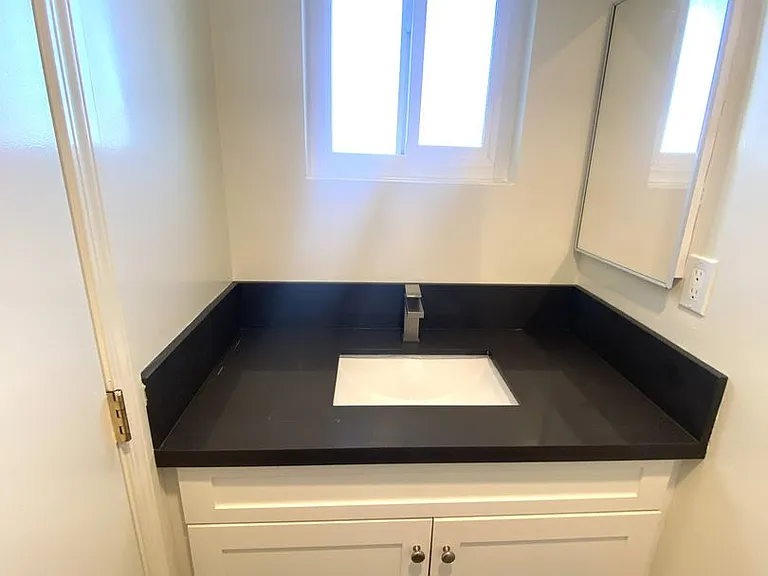 4821 W. 117th Street — Photo 15