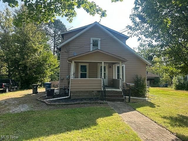 1st image of 120 Middle St