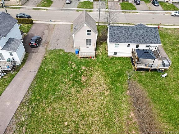 3rd image of 254 Highlandview Rd