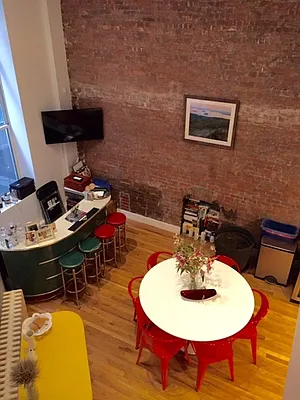 Rented by United American Land | media 2