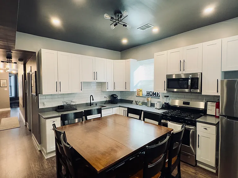 1428 S Central Park Ave #3 — Photo 22