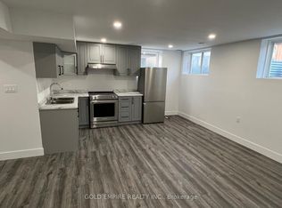 1423 Lawson Rd, London, ON N6G 0E2