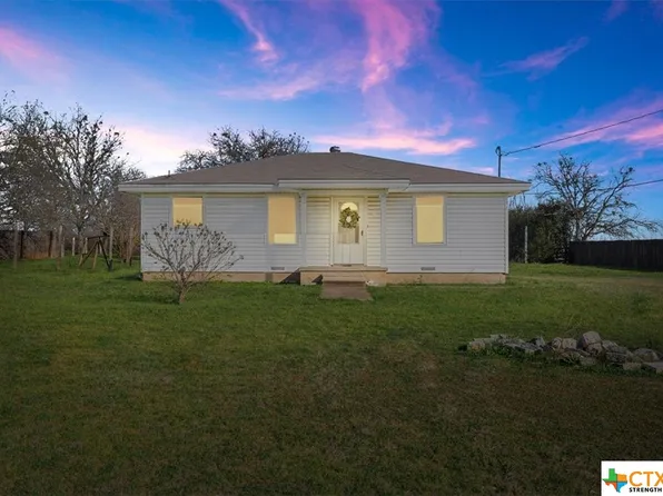 2949 Elm Grove Rd, Belton, TX 76513