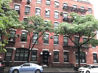 407 East 91st Street in Yorkville