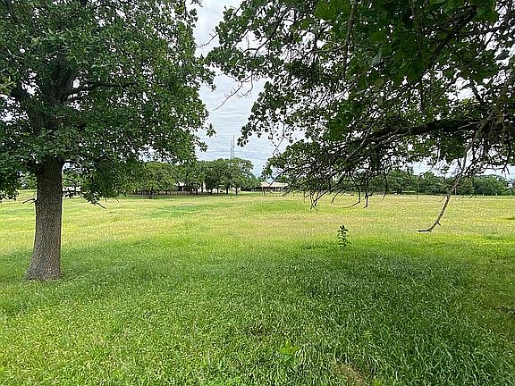 5th image of 123 Private Road 4811