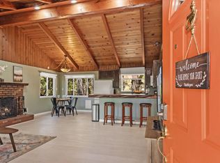 30908 All View Dr, Running Springs, CA 92382