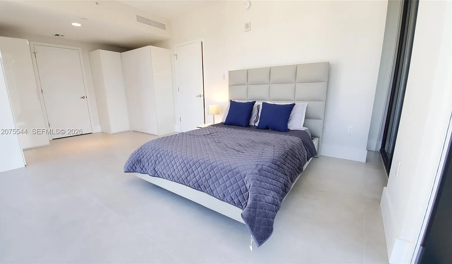 1010 Brickell Condo — Photo 4