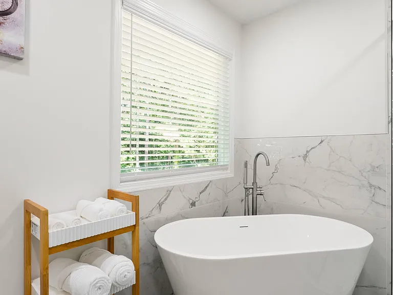 5044 Waterford Dr SW — Photo 12