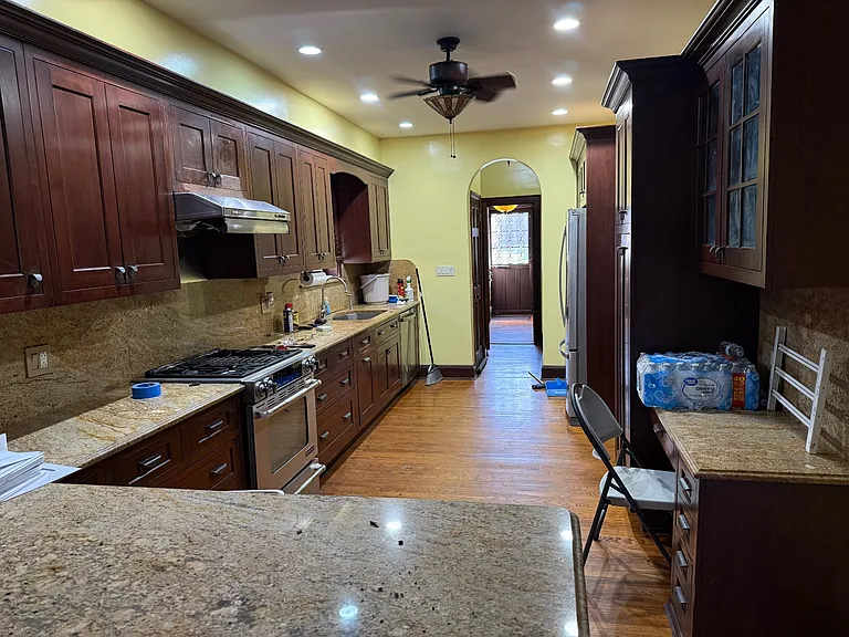8337 Charlecote Rdg — Photo 7