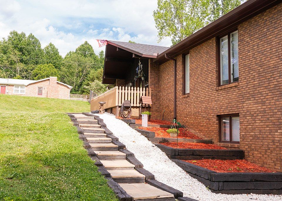 836 Spring Valley Rd, Cookeville, TN 38501 Zillow