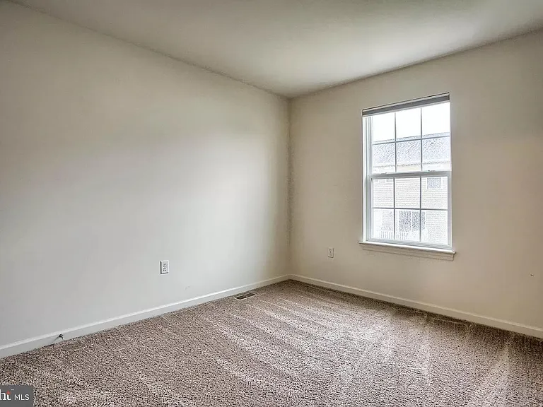 8108 J Carl Williams Blvd — Photo 8