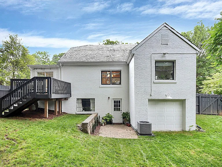 1824 Merriman Ave — Photo 26