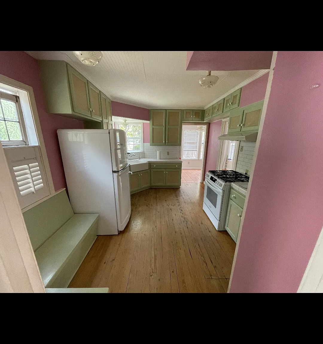 234 Quentin Dr — Photo 3